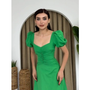 Kare Yaka Düğmeli Elbise