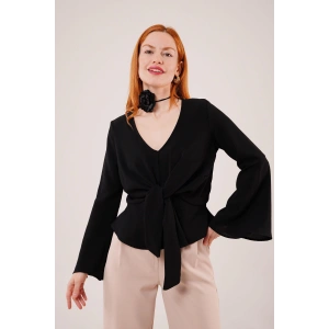 Ön Bağlamalı Volan Kol iyah Bluz