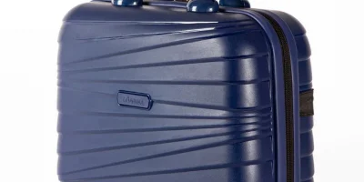 En İyi Makyaj Çantası Nasıl Seçilir? | Darbelere Dayanıklı Prestige İncelemesi – Nishev