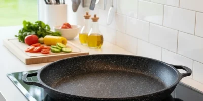 Hanımeli Granit Döküm 38 cm Tava ile Mutfakta Profesyonel Dokunuşlar