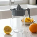 Plastik Sıkacak Limon Sıkacağı Portakal Narenciye Sıkıcı Mutfak Aleti – 660 CC