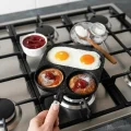 Döküm 3 Bölmeli Omlet Tavası - Krep Tavası