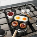 Döküm 3 Bölmeli Omlet Tavası - Krep Tavası