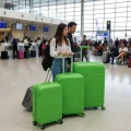 LuxeGreen 3lü Valiz Seti – Ultra Dayanıklı 360° Tekerlekli