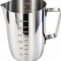 Premium Paslanmaz Çelik Ölçü ve Karıştırma Kabı 550 ml – Sütlük, Süt Potu, Barista Ölçü Kabı