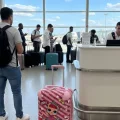 Lol Premium ABS Pembe Tekerlekli Bebek Valizi