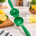 Tasarım Döküm Limon Sıkacağı Yeşil - Dayanıklı Narenciye Sıkacağı