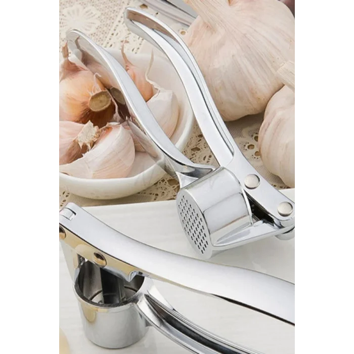 LuxeSteel Premium Sarımsak Ezici – Hem Şıklık Hem Performans