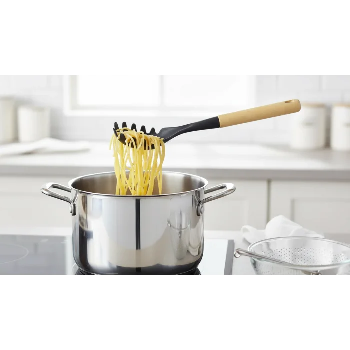 italyan tasarım Makarna Kepçesi