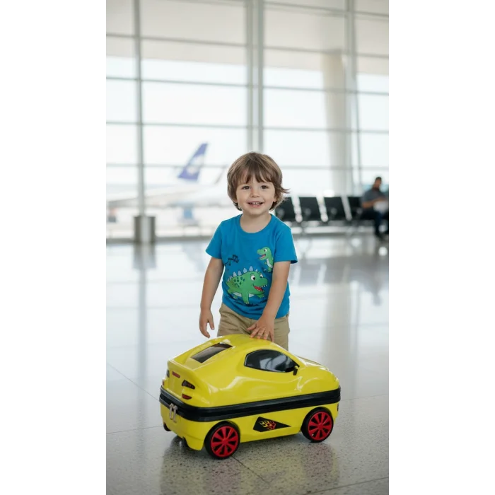 Lüks Çekçekli Çocuk Araba Valizi – Şıklık ve Konforun Buluşması
