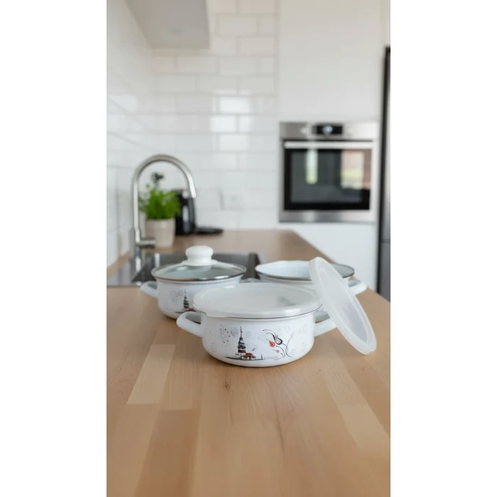 İstanbul Parça Lüks Emaye Tencere Takımı – Vakumlu Kapaklı Saklama ve Pişirme Seti 14/16/18 Cm