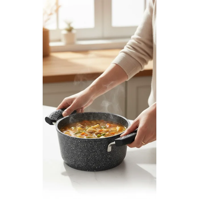 Premium 5 Çift Yanmaz Silikon Tencere Tutucu Set – Isı Yalıtımlı, Kaydırmaz Tasarım