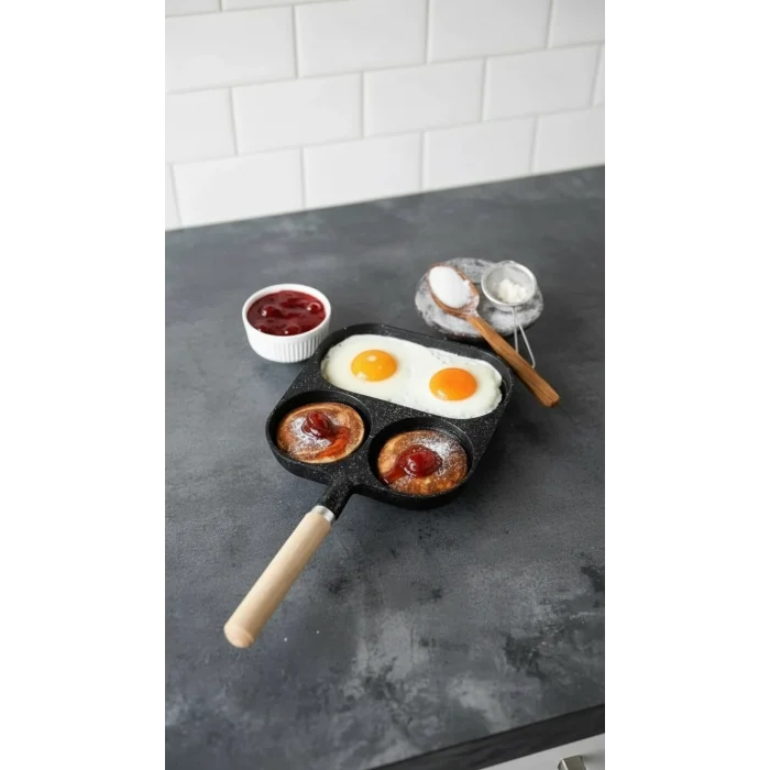 Krep Ve Omlet Tavası 3 Bölmeli Döküm