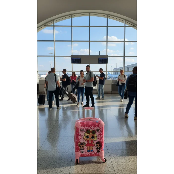 Lüks Kız Çocuk Pembe Lol Baskılı Kabin Valizi