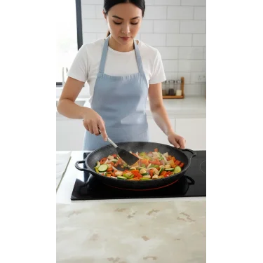 Hanımeli Granit Kaplamalı Döküm Tava 38cm – Lüks Mutfak Çözümü