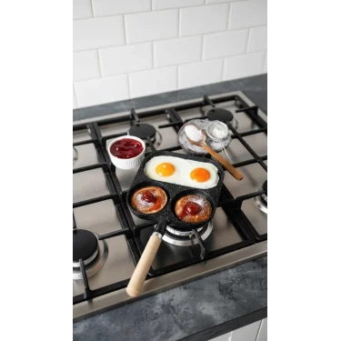 Krep Ve Omlet Tavası 3 Bölmeli Döküm