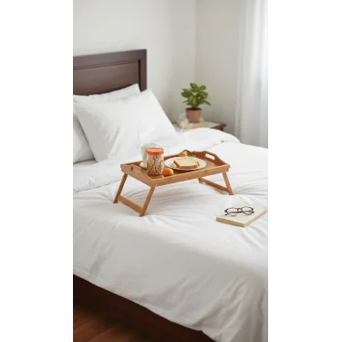 Lüks Katlanır Ayaklı Bambu Servis Tepsisi – Yatak & Ev İçin İdeal