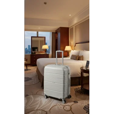 Premium Ultra Dayanıklı Büyük Boy Valiz - Gri | %100 Saf PP Kırılmaz