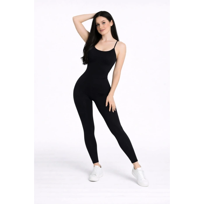 Şekillendirici Esnek Kumaş Askılı Dar Paça Kadın Tulum – Günlük & Spor Şıklık