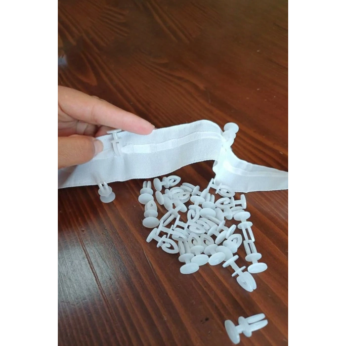 Geçmeli Perde Ve Tül Düğmesi Korniş Halkası(50 Adet) Dikilebilir Özelliğinde