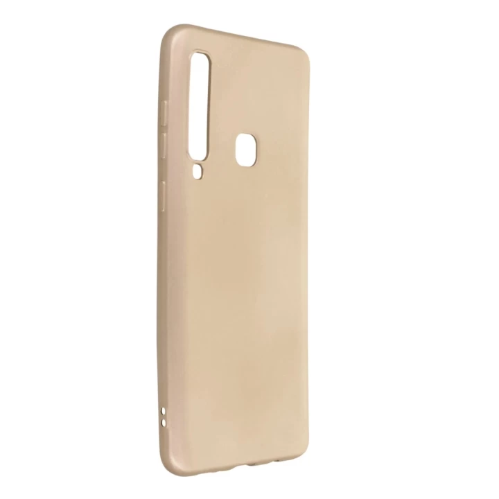 Samsung Galaxy A9 2018 Kılıf First Silikon - Gold