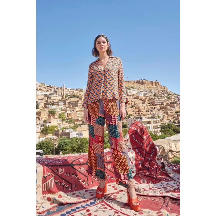 Etnik Desenli Saten Alt Üst Takım