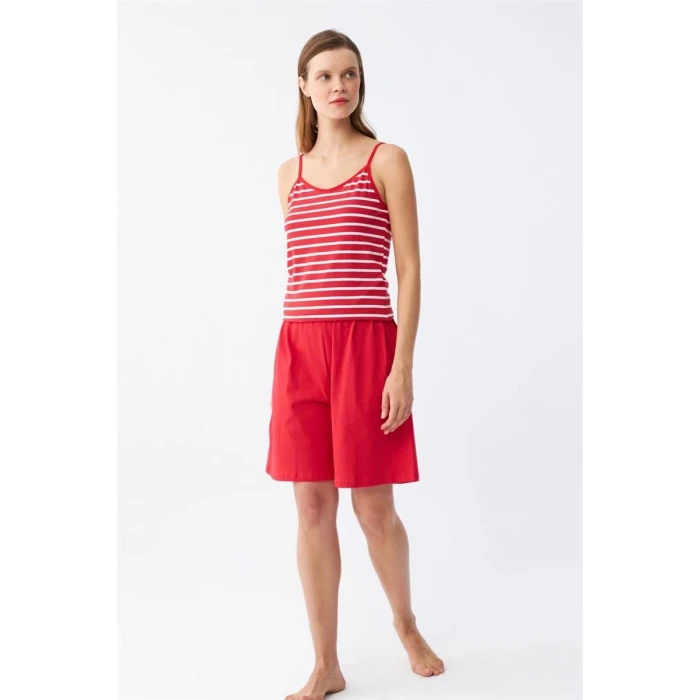 Giyim Kadın İp Askılı Pamuk Penye Şortlu Takım Kırmızı