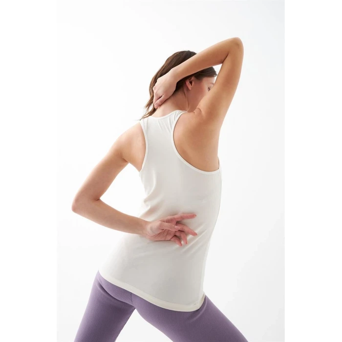 Giyim Kadın Mor Yüksek Bel Fit Spor Tayt – Toparlayıcı Esnek Günlük ve Fitness Taytı