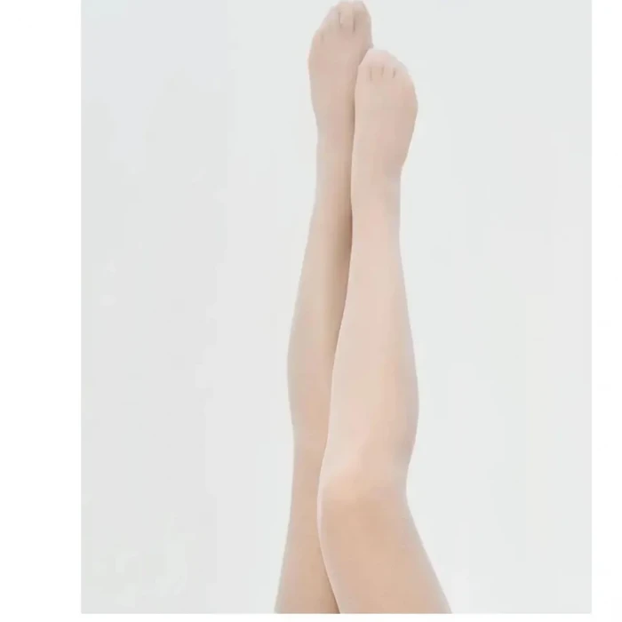 Kadın Beyaz Düz Jartiyer Çorabı