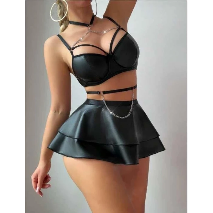 Özel Şık Tasarım Siyah Etekli Pileli Zincir Detay Fantezi Deri Elbise