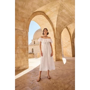 Pamuklu Kayık Yakalı Elbise