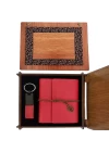 Ahşap Kutulu Kırmızı Deri Defter ve Anahtarlık Set