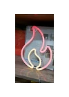 Duvara Asmalı Neon Alev 30 × 23 Cm
