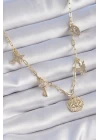 Gold Renk Pirinç Gold Renk Zirkon Taş Detay Çoklu Figür Şans Kolyesi - TJ-BKO9300