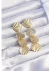 Pirinç Gold Renk Deniz Kabuğu Model Sallantılı Küpe - TJ-BKP9246