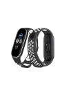 Xiaomi Mi Band 4 Spor Delikli Kordon - Siyah-Beyaz