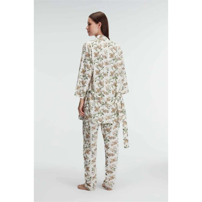 İp Askılı V Yaka Kadın Çiçek Desenli Yazlık Dokuma Dantel Detaylı Pijama Takımı Sabahlık