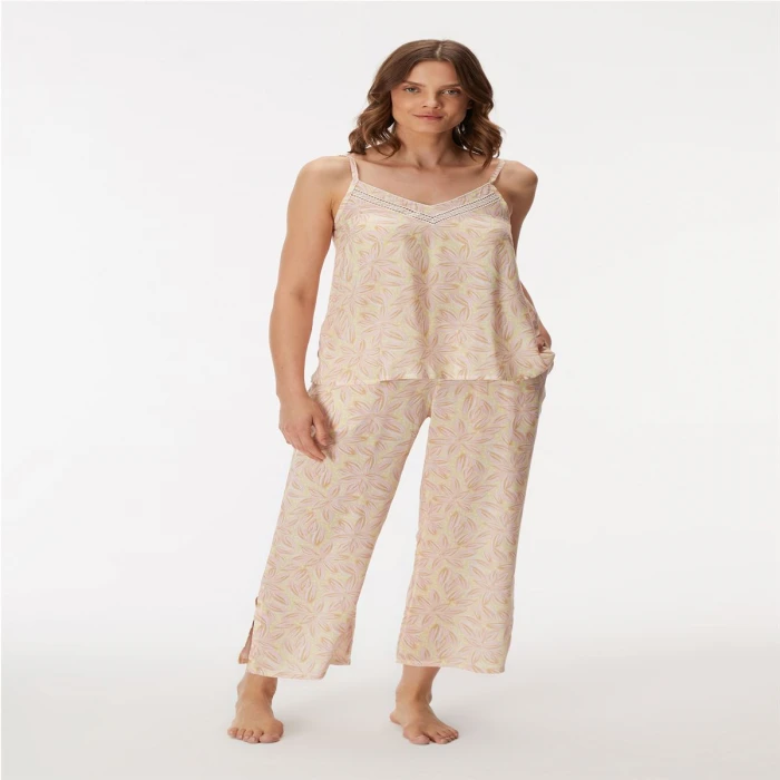 Kadın Atlet Ve Pantolon Takım