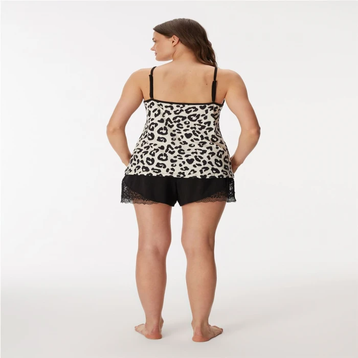 Kadın Atlet Ve Şort Takım