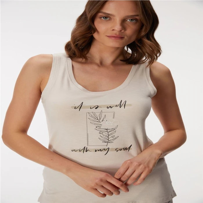 Kadın Atlet Ve Şort Takım