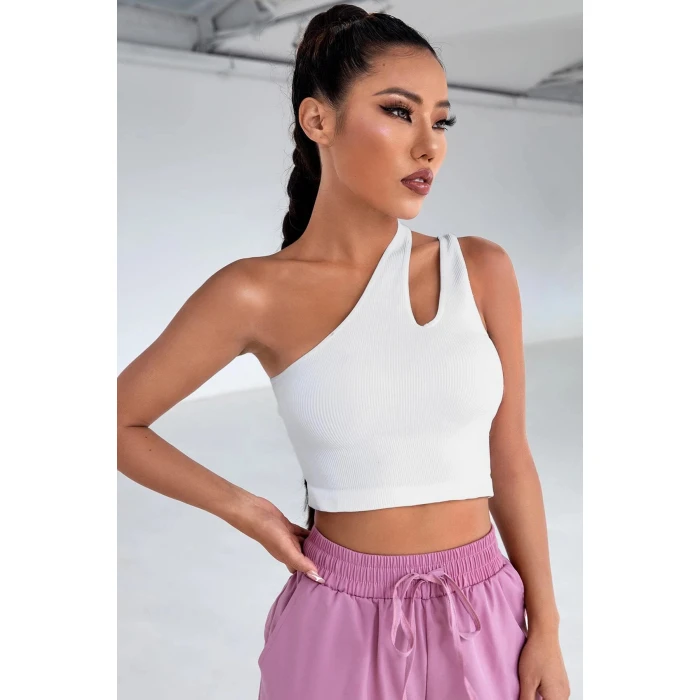 Kadın Beyaz Tek Omuz Cut Out Detaylı Crop Top Bluz