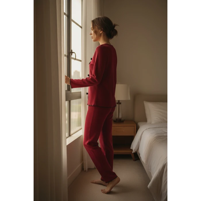 Kadın Bordo Fiyonklu İç Çamaşırı Ve Uzun Kollu V Yaka Pijama Takımı 4lü Set