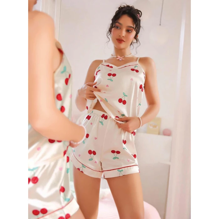 Kadın Ekru Kiraz Desenli Saten Şort Pijama Takımı 2226