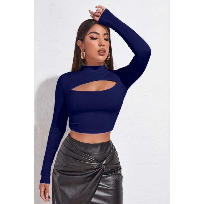 Kadın Lacivert Göğüs Dekolteli Uzun Kollu Cut Out Crop Top Bluz