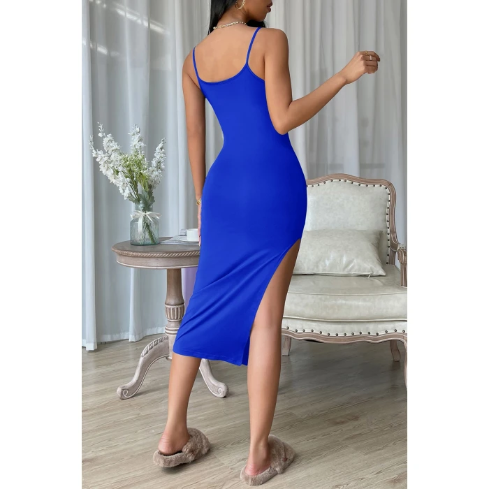 Kadın Mavi Yırtmaçlı Diz Altı Vücüdu Saran Gecelik