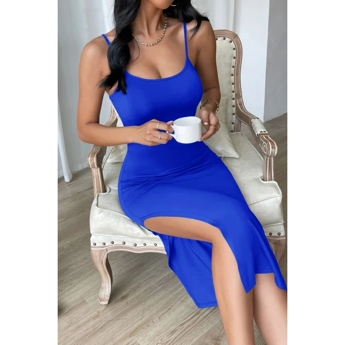 Kadın Mavi Yırtmaçlı Diz Altı Vücüdu Saran Gecelik