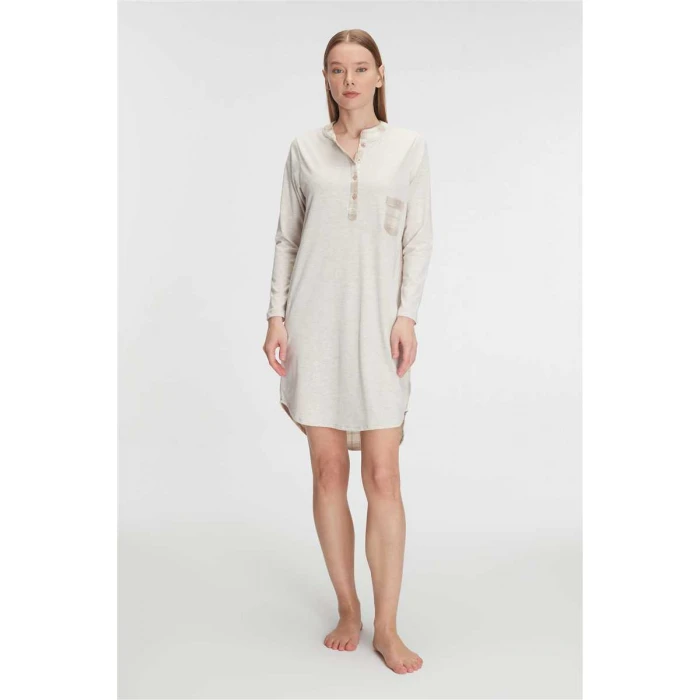 Kadın Pamuklu Düğmeli Uzun Kollu Gecelik – Rahat Kalıp, Doğal Kumaş, Zasız Şıklık