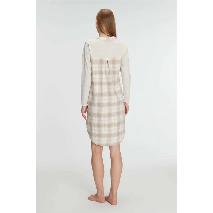 Kadın Pamuklu Düğmeli Uzun Kollu Gecelik – Rahat Kalıp, Doğal Kumaş, Zasız Şıklık