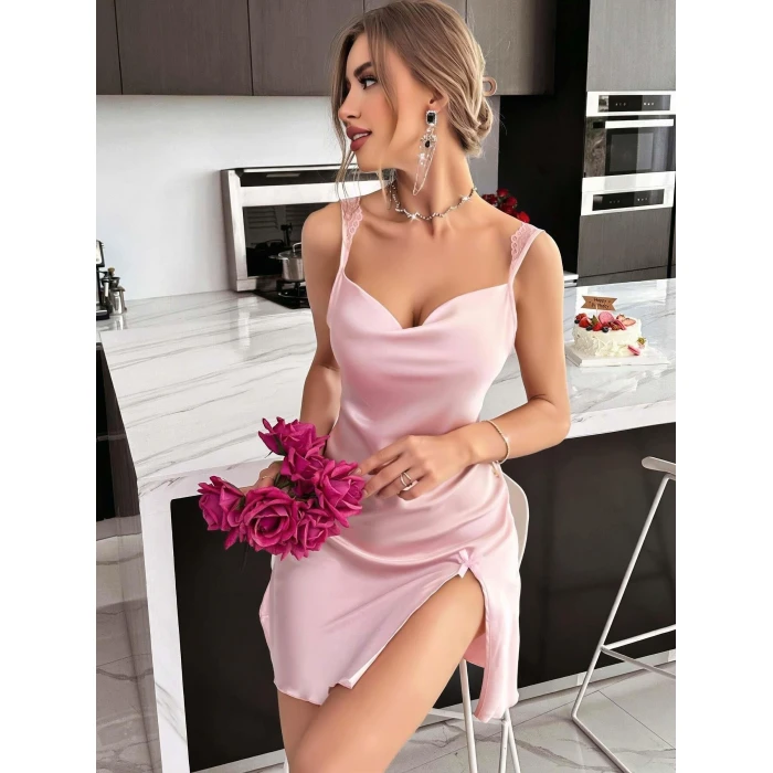 Kadın Saten Askılı Dantel Detaylı Gecelik - Pudra Pembe 2224