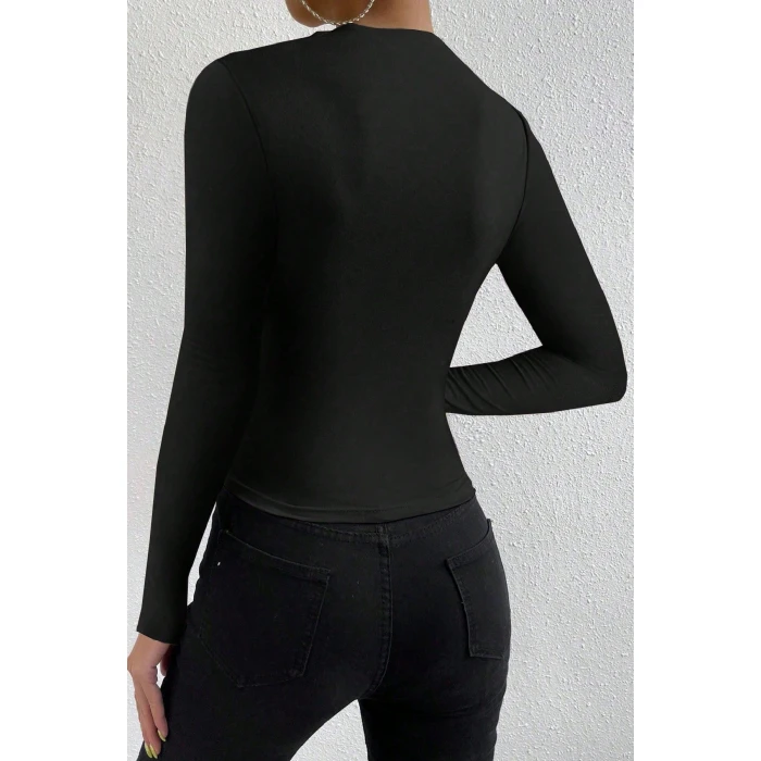 Kadın Siyah Belden ve Boyundan Büzgü Detaylı Uzun Kollu Bluz